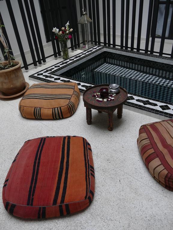 Riad Zebrakaro Marrakesh Bagian luar foto